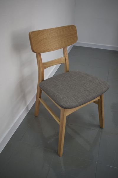Кухонний стілець CD-61 / дуб/сірий;