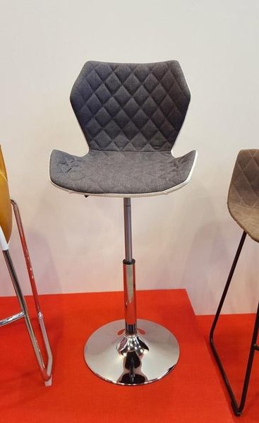 Барний стілець MATRIX 2 / V-CH-MATRIX_2-FOT-POPIEL;білий/сірий;сталь;