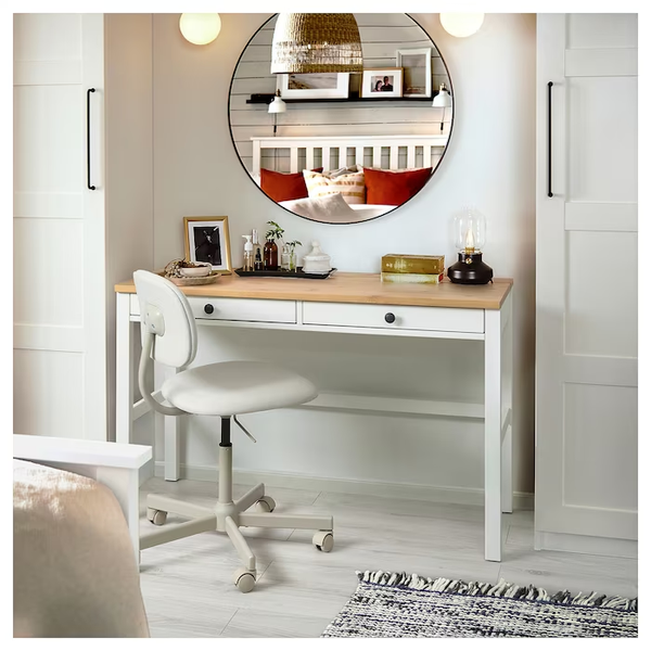 Комп'ютерний стіл HEMNES 120x47 см / 305.349.54;біла морилка/імітація дуб; HEMNES магазин Glance Комп'ютерний стіл HEMNES 120x47 см / 305.349.54;біла морилка/імітація дуб;